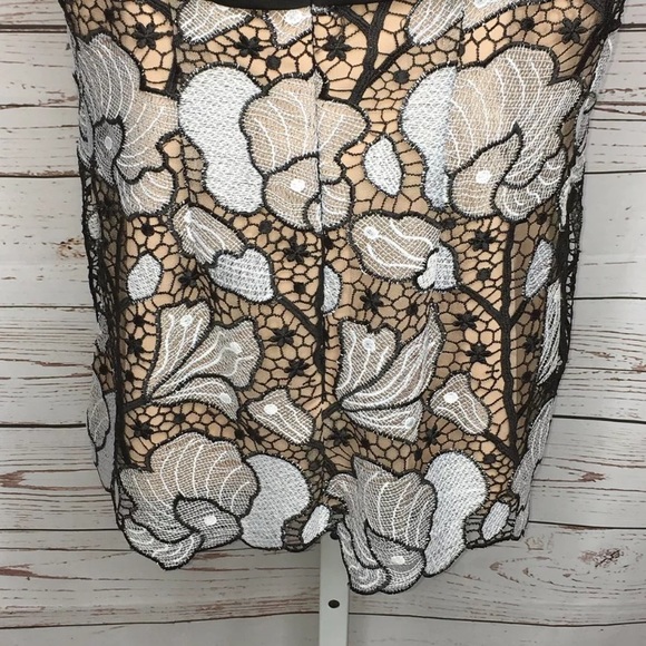 BCBG Maxazria lace strapless top size M - Picture 6 of 8